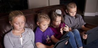 kids screens internet addiction controversy